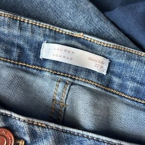 LC Lauren Conrad Women's Light Blue Ankle Jeans